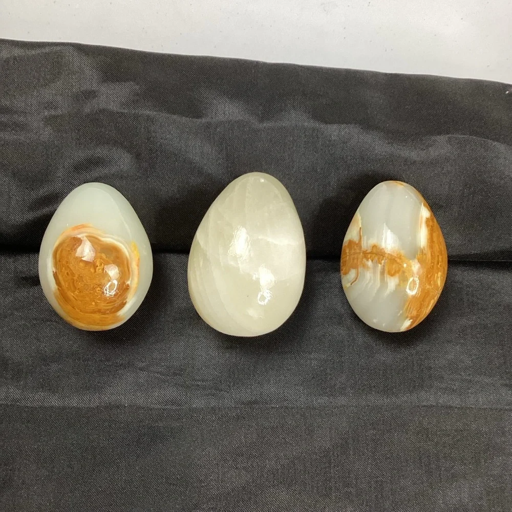 Lot of 3 Stone Eggs Home Easter Decor - Picture 2 of 8